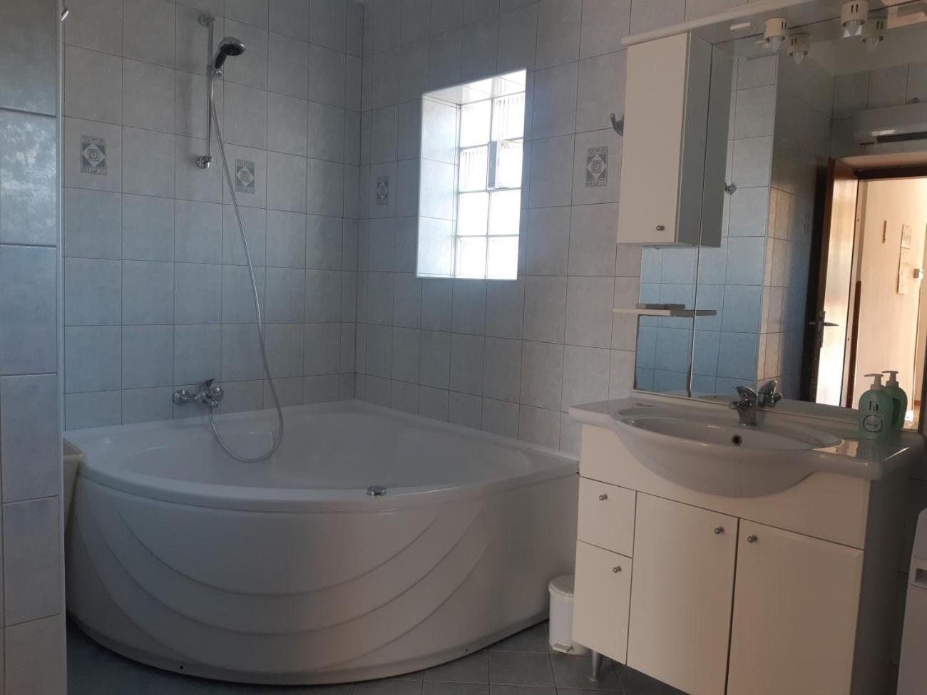Apartment Marija Pula Buitenkant foto